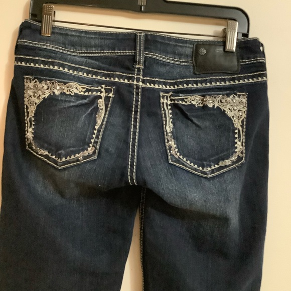 Women’s Silver Tuesday Jeans. - Picture 8 of 12